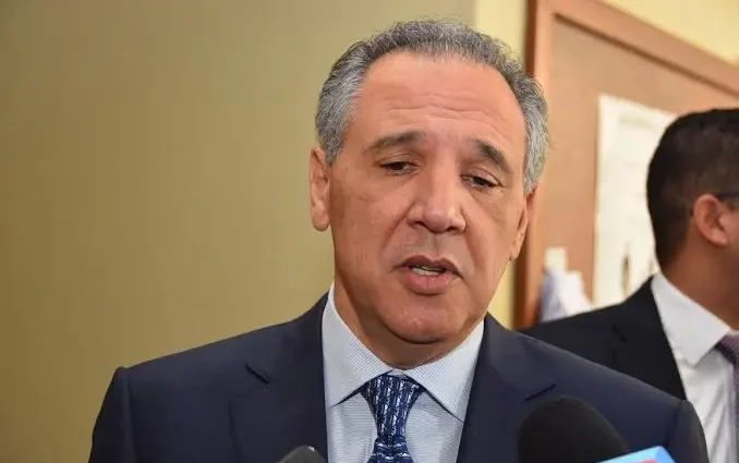 La defensa de Peralta muestra el uso de “relleno” en el expediente Calamar  – Portal Nacional Chile